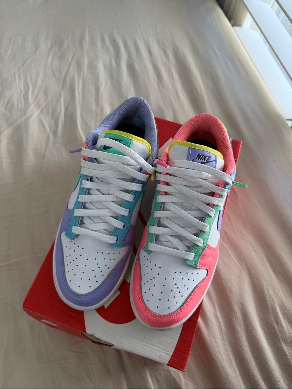 Woman’s Nike Dunks Low - Picture 5 of 10